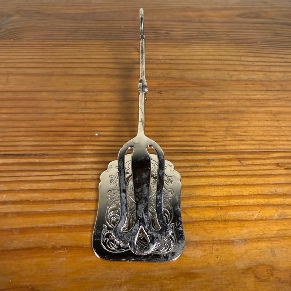 Vintage Silverplate Pastry Serving Tongs | Ornate Etched Design |  Hong Kong - Picture 9 of 15